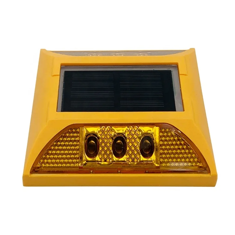 IP68 Waterproof Plastic Shell Reflector Road Stud with LED Flashing Light 30 Tons Truck Side Solar Cat Eye Markers Road Studs