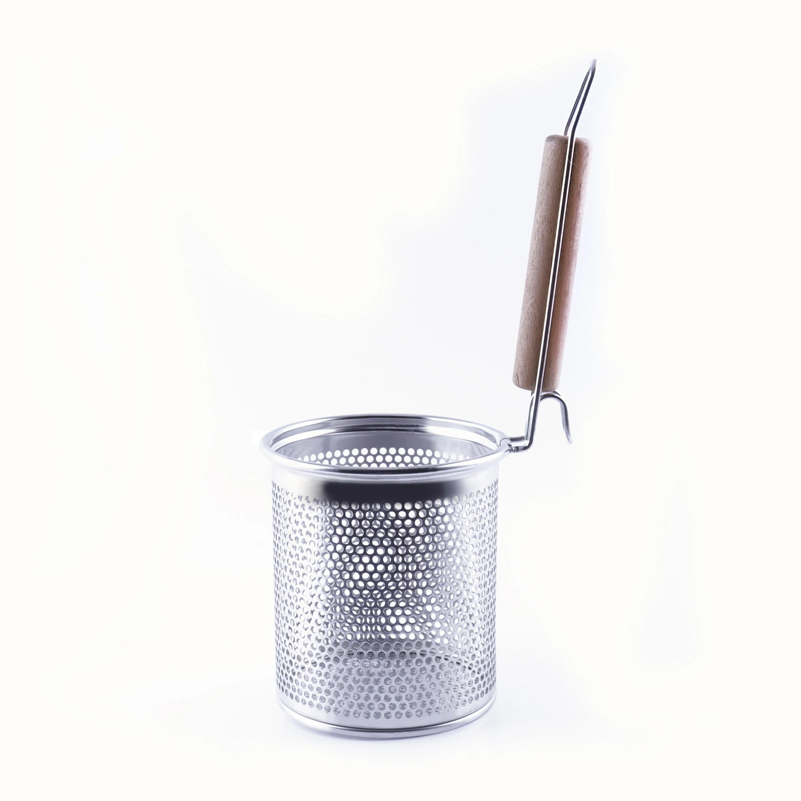 Large capacity punching hole Stainless Steel Spaghetti Strainer Noodle Spoon with wooden Handle&hanging hook for drain hot water