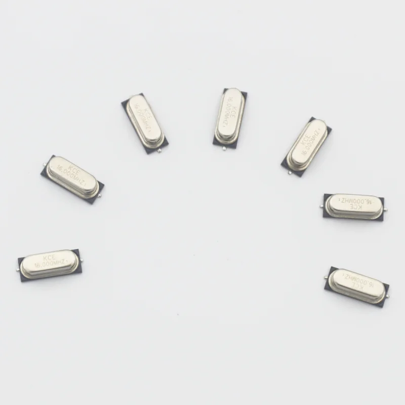 Mini SMD Quartz Crystal 26.000 MHz Quartz Crystal Oscillator High Frequency Oscillator