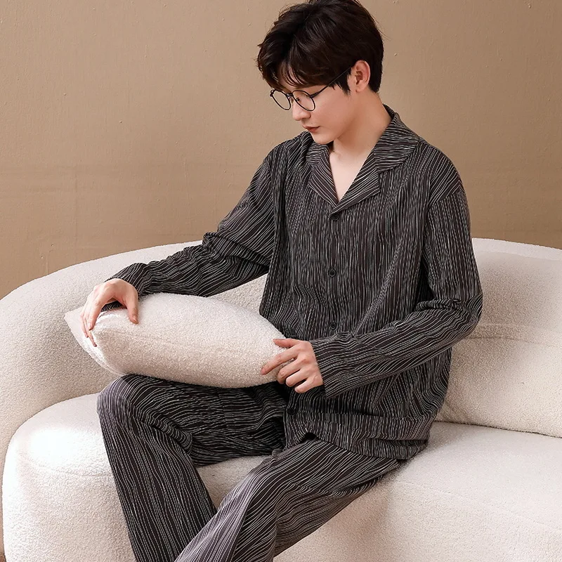 New autumn winter Sleepwear men pajamas cotton long sleeves Korean loose large men pajamas set wholesale