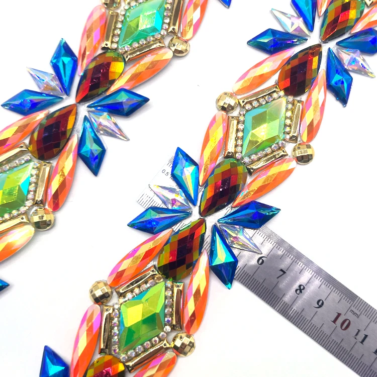 Stock available cheap styles gemstone tape resin rhinestone trims for Aruba carnival costumes manufacturer