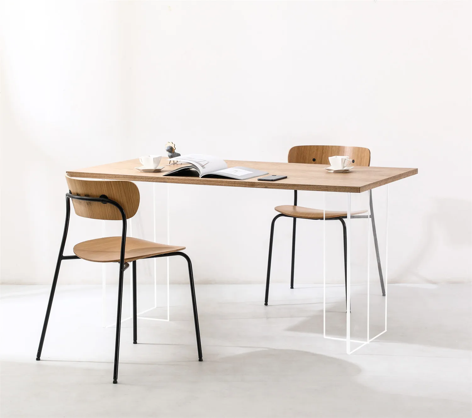 Wholesale Factory Furniture Nordic Modern Nature Wood Top Japandi Nordic Rectangular Dining Table with Plastic Acrylic Base