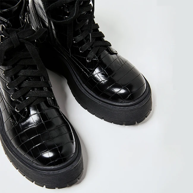 Customization Lace Up Zipper Up Round Toe Black Stone Texture Material Punk Style Women Chunky Platform Sole Combat Woman Boots