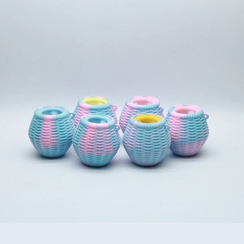 New Arrivals Stress Relief Sensory Squeeze Two Colors Chicken Coop Duck Squishy Toys