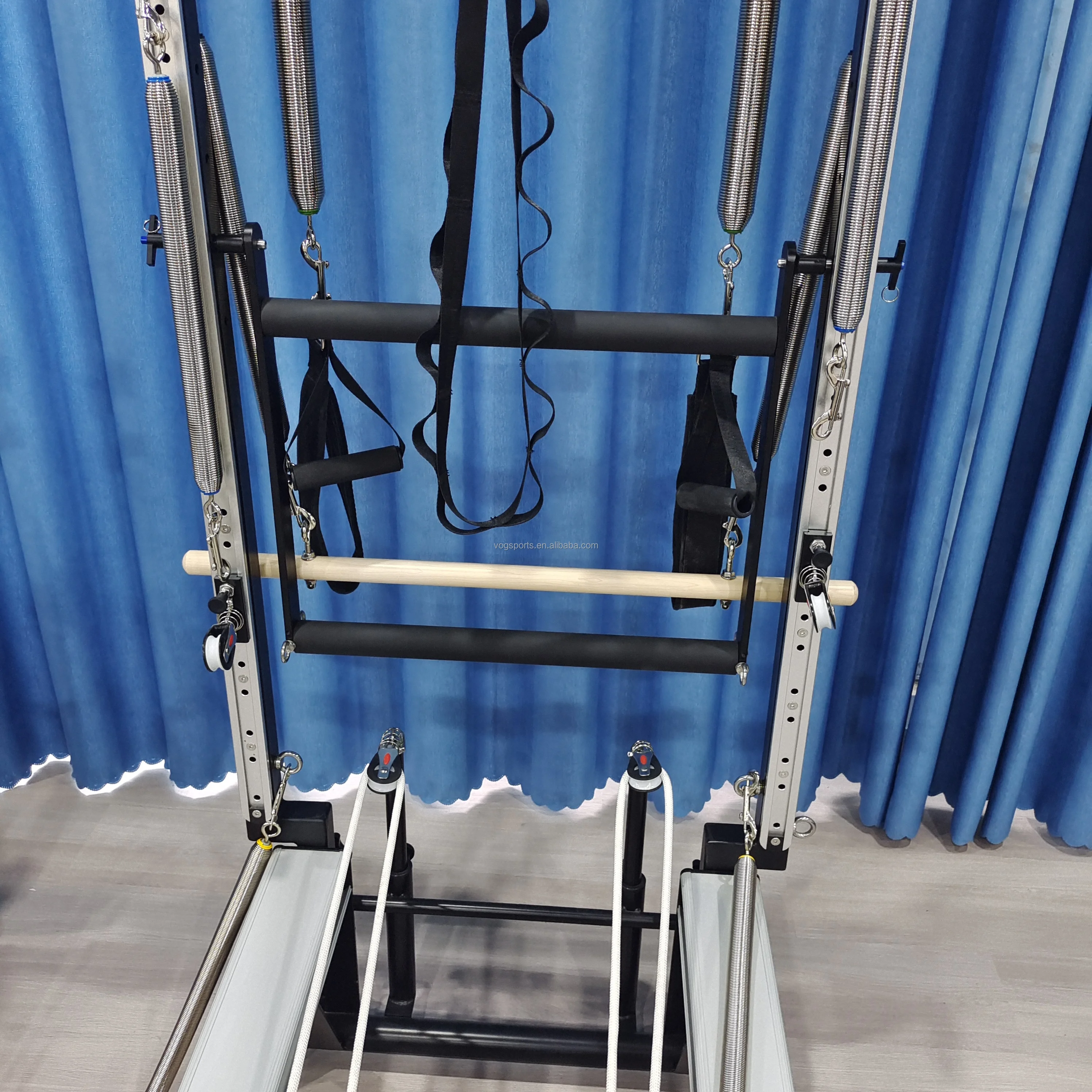 Gym Fitness Equipment Pilates Training Bed 2 In 1 Pilates Reformer Machine With Tower