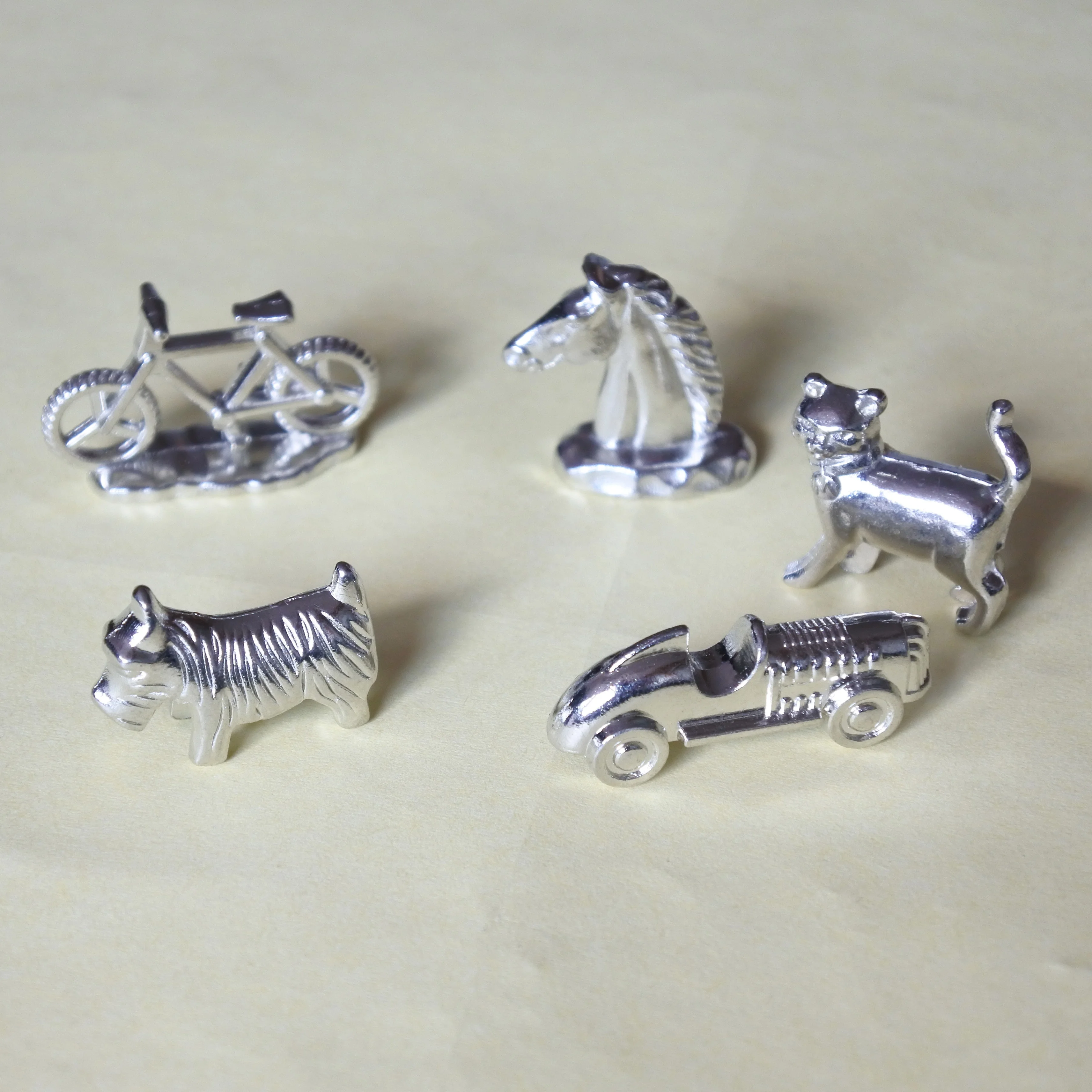 custom metal game figurines