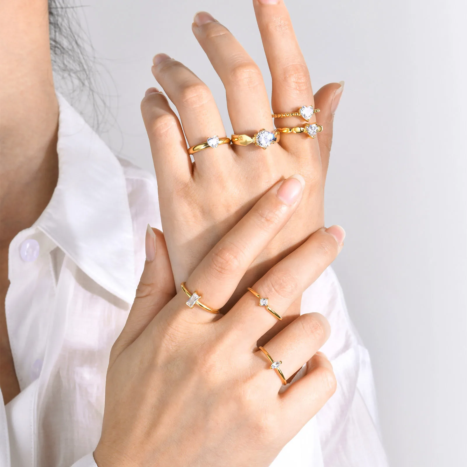 Wholesale 18k Gold Wedding Ring Multi Kinds Stainless Steel Rings White Zircon Heart Wedding Ring Women