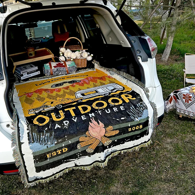 Outdoor camping jacquard moisture-proof picnic mat woven blanket cat scratch proof full cover sofa towel in stock