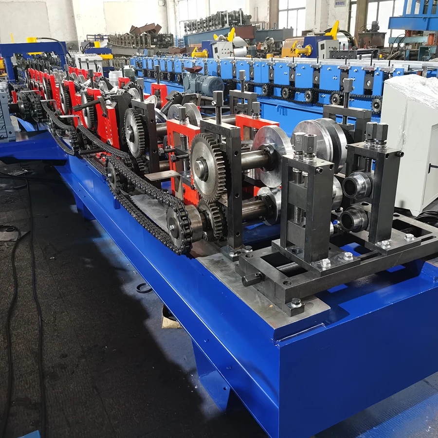 Wholesale C & Z Purlin Roll Forming Machine Full-Automatic C Z Purlin Roll Forming Machine
