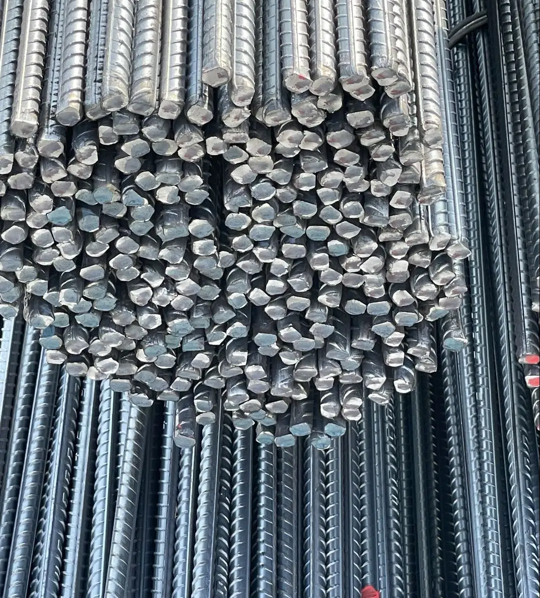 ASTM A615 BS4449 B500b Carbon Steel Reinforcing TMT Rebar