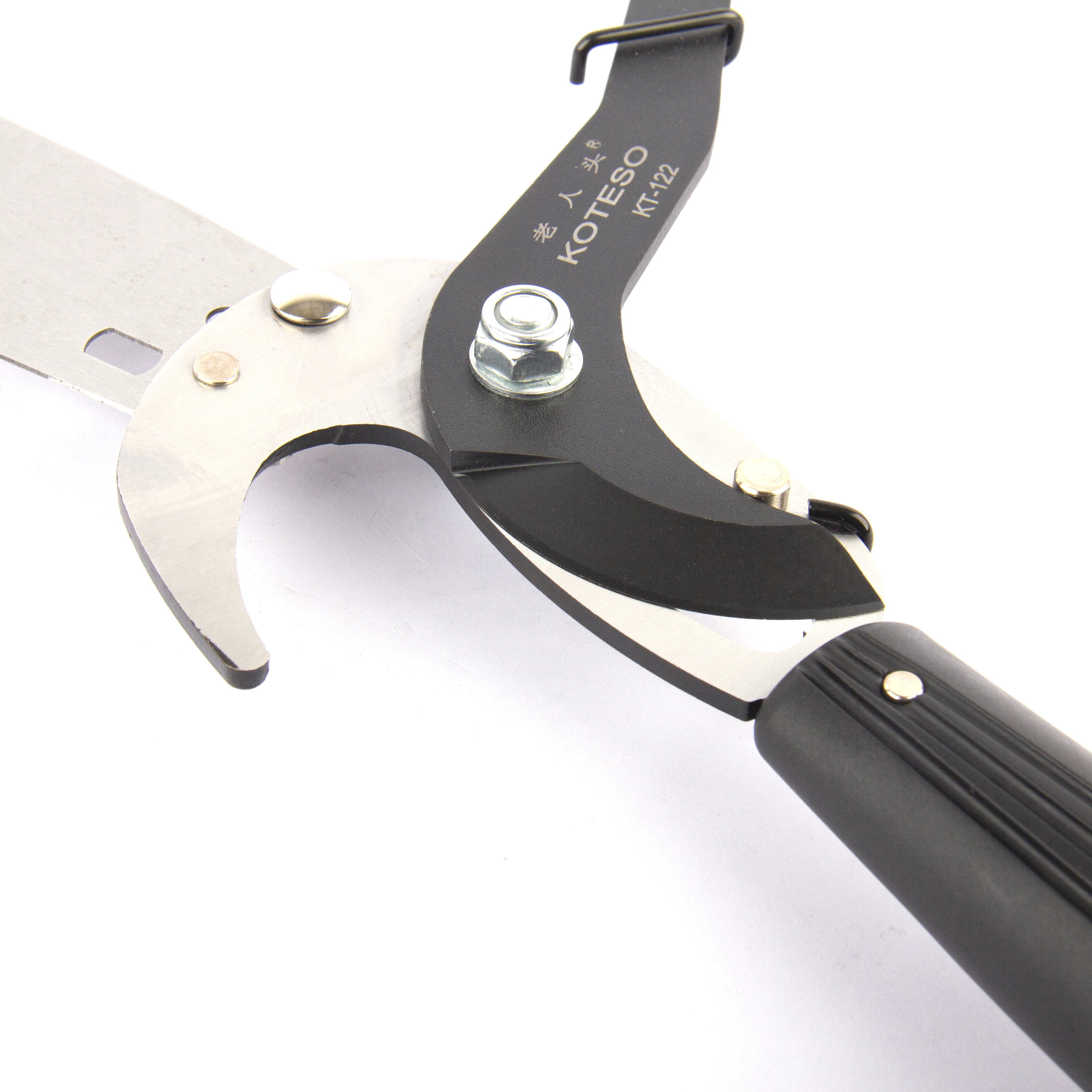 The Double Pulley Assist Design Can Save Half Of The Power Long Reach Pole Saw And Pruner