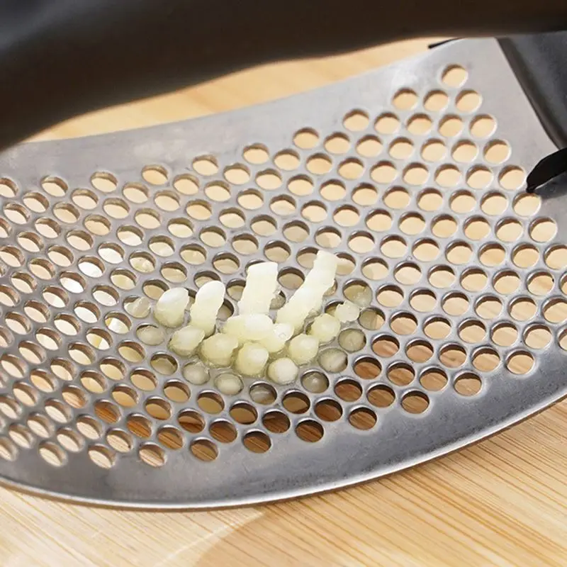 Nice Quality  Mince Device, Smashed Paste Squeezing Garlic Household Stainless Steel Garlic Presses