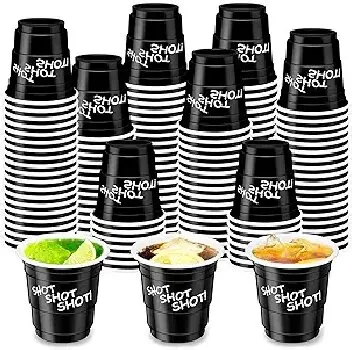 Черные одноразовые пластиковые стаканы для очков с принтом 2 унции