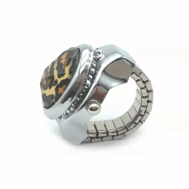 Colorful Leopard Style Easy To Open Cover Japan Movement Quartz Watch Luxury Diamond Men Finger Ring Watch
