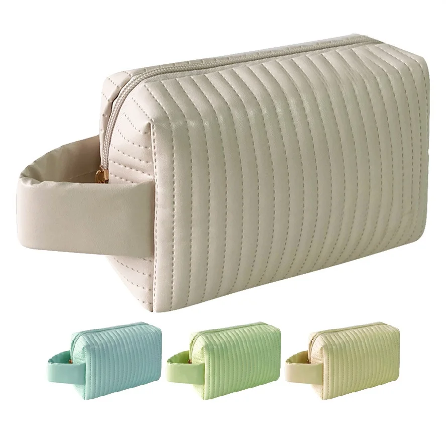 Factory 300D 600D Polyester Fabric Medium Size Custom Printed Reusable Pouch Women Cosmetic Bag