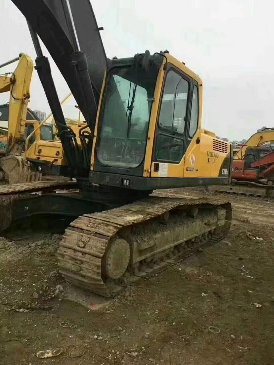 Volvo Ec290 290 Easy to Drive the Vehicle Is User-friendly to Operate at a Low Price Excellent Performance