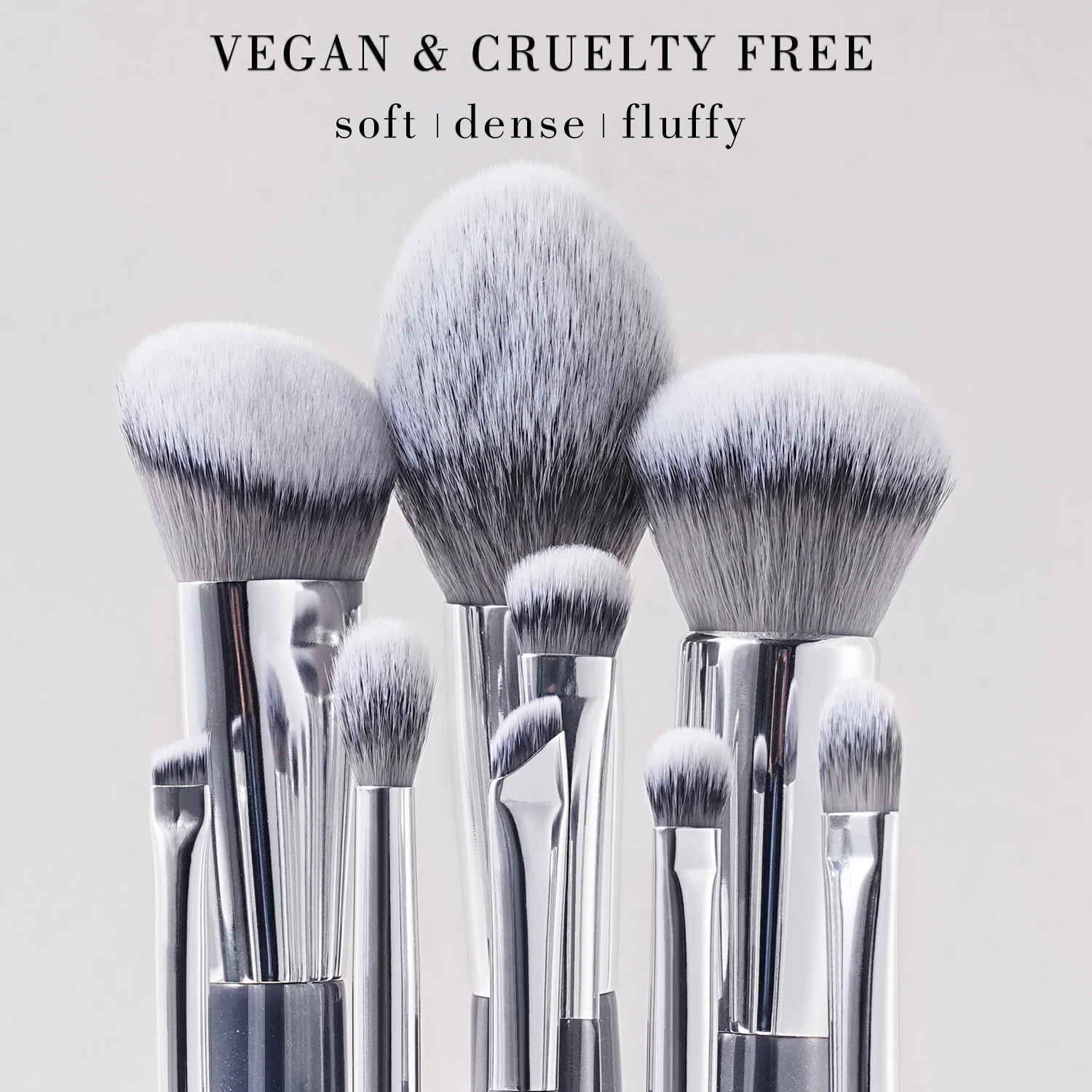 Custom Luxury Professional Grey Wood Handle Vegan Makeup Brushes Hight Quality Synthetic Hair Travel Make Up Brush Set With Bag
