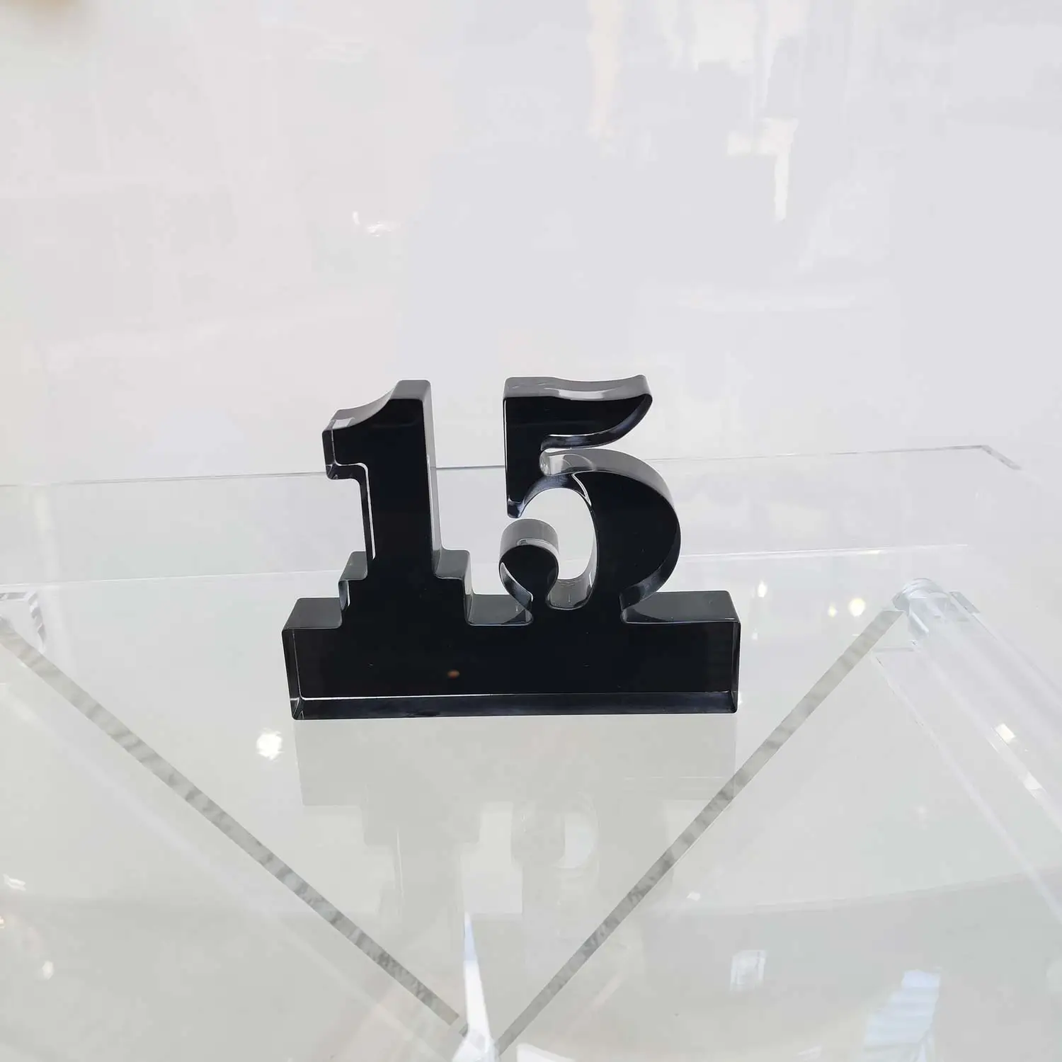 Factory wholesale manufacture transparent wedding acrylic number sign customized various acrylic table numbers
