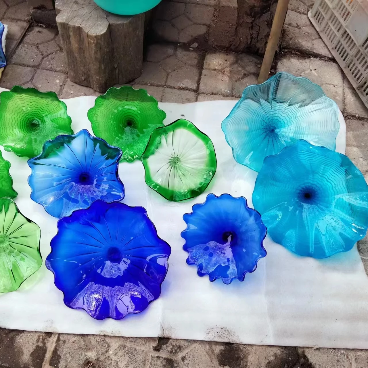 Plates Design Decorative Glass Modern Hand Blown Large Flower Display Hand Made Europe OEM Folk Art Murano Glass