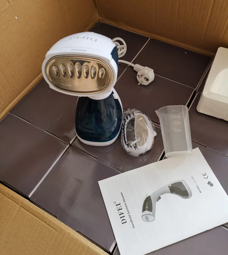 Handheld Steamer Portable Mini Steam Iron Dust Mite Removing Electric Flat irons for Household & Travel