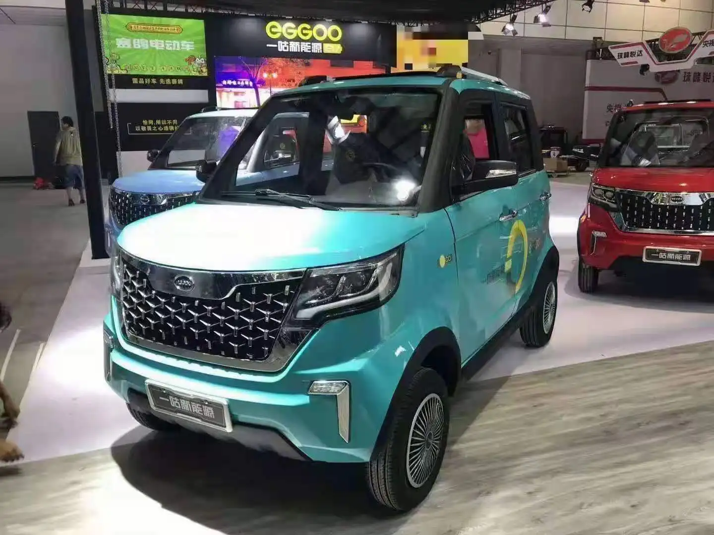 Electric LHD Without Driving License Popular Model Adult Car
