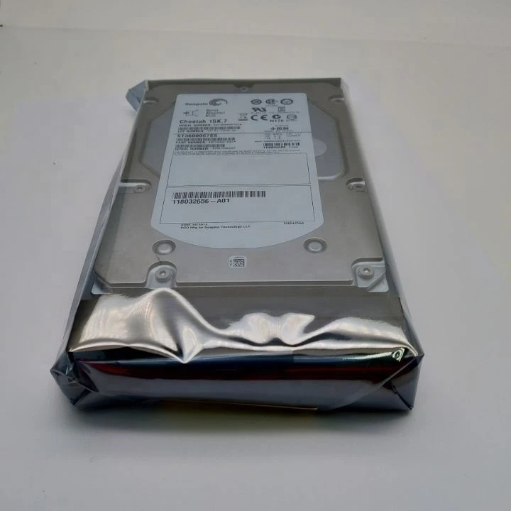 NETAPP DS4243 X422A-R5 600G 15K 109-00227 + A0 46X0882 46X0886 HDD
