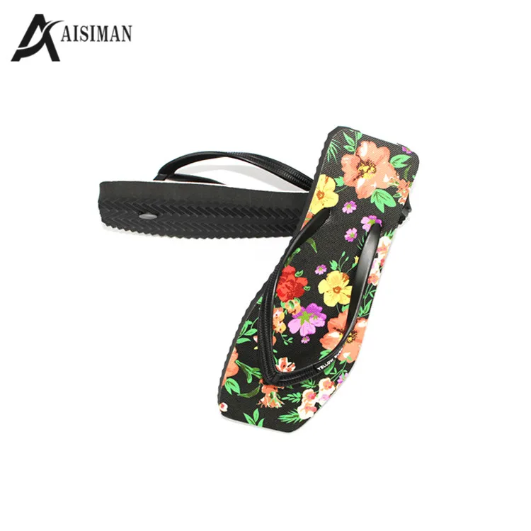 China Manufacture Wholesale Flip Flop Custom Printed Rubberwomen For Promotion Bling
