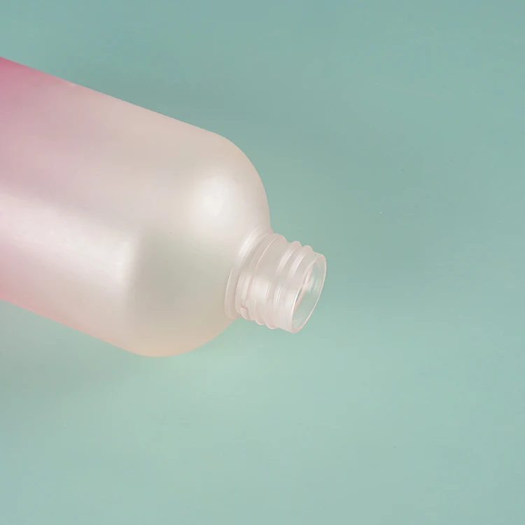 Hot Sale Shampoo Bottles Empty 100ml 150ml 250ml 500ml Pet Plastic Container With Disc Top Cap Hair Gel Lotion Bottles