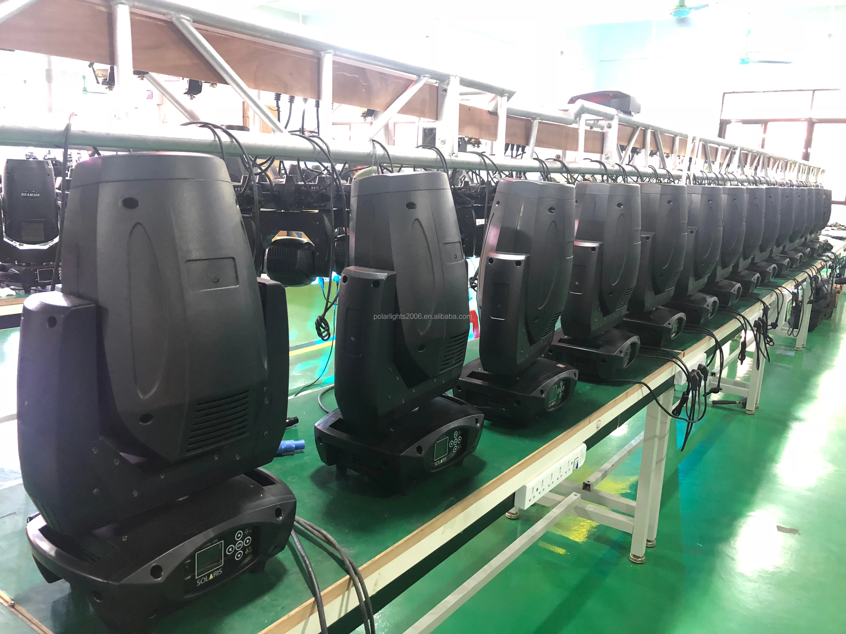 Лидер продаж подвижная гибридная Светодиодная лампа 3 в 1 Polarlights adj LED 200W