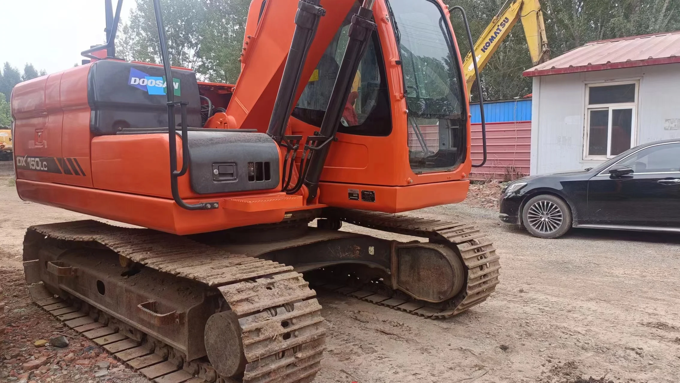 used excavator price Doosan150, a beautiful and high-quality factory customized used excavator with after-sales service