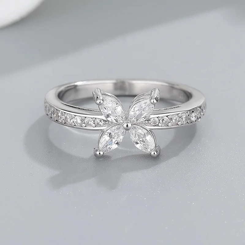 Bisuterias Chic High Cubic Zirconia S925 Engagement Rings For Women Perfect Fashion Jewelry Classy Ring