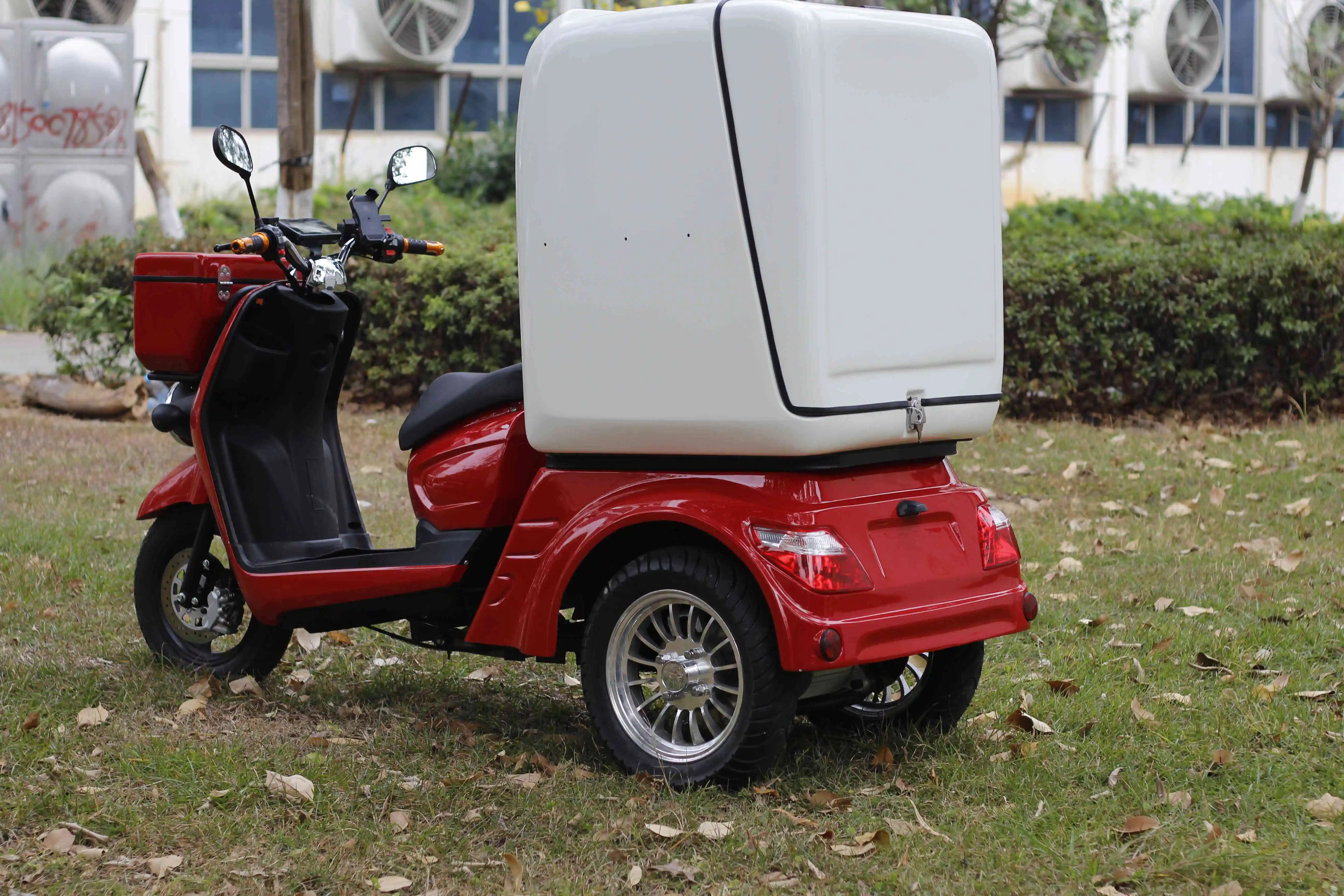 60v 3000w 3-wheel swing electric scooter delivery tricycle with restaurant food delivery