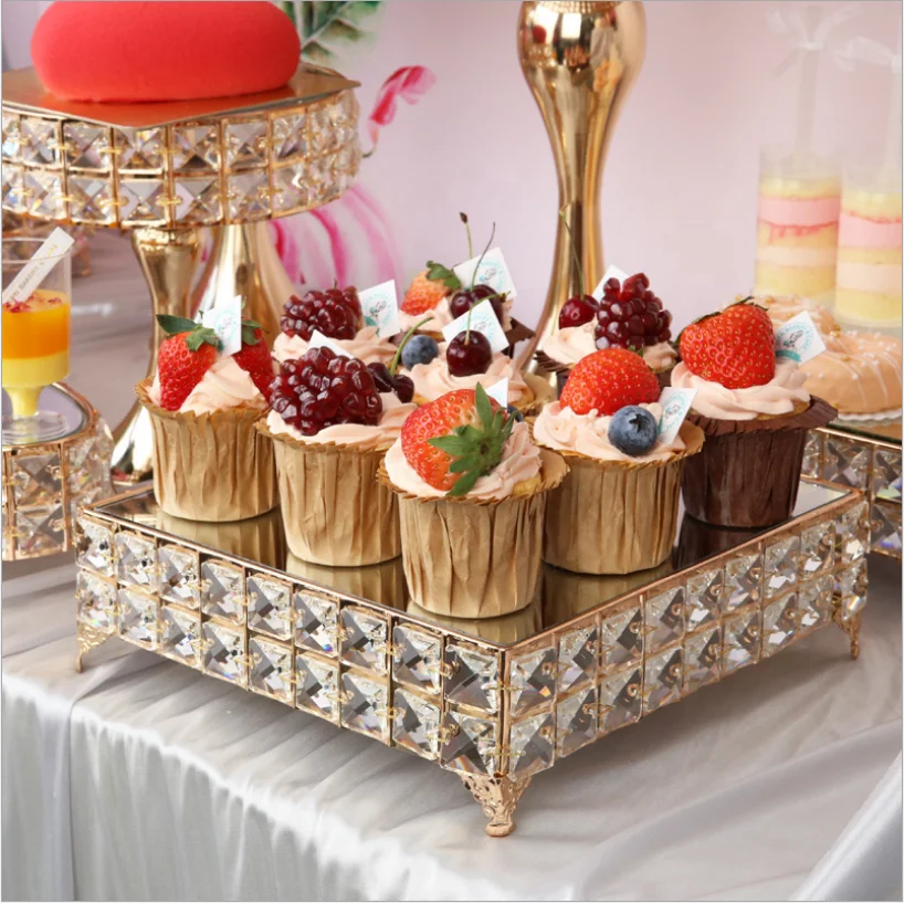 Wedding Supplies Modern European  Cake Decorations Cake Rack Gold Crystal  birthday cake stand