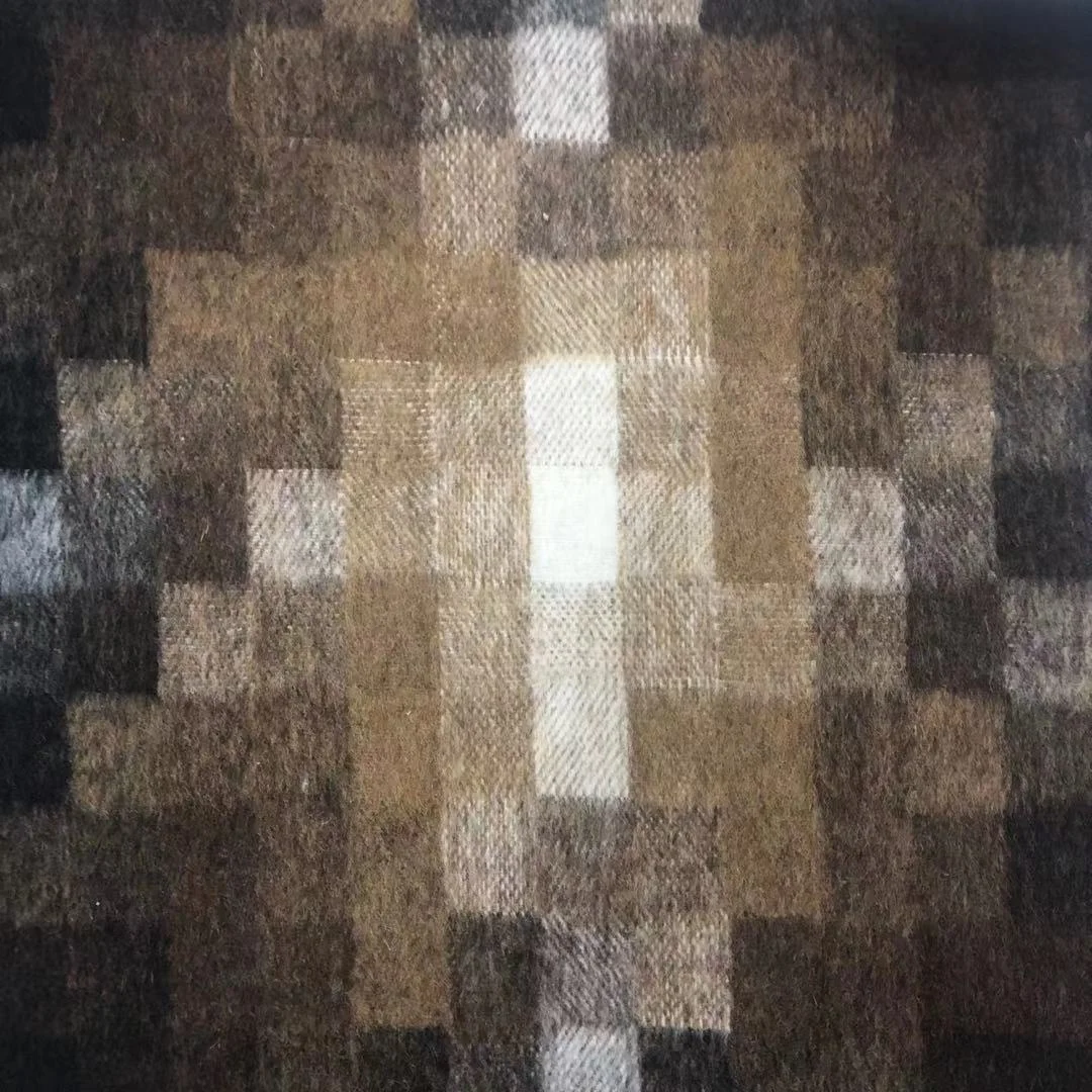 550-600g/m 400gsm  30%Wool Woolen Cloth Fabric the Gradient Lattice  Single Sided Wool Fabric Coats
