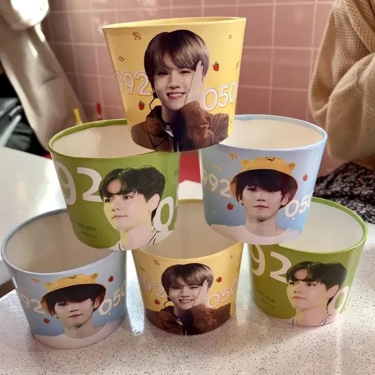 customize K-pop printed air holder kpop cup sleeve thick cardboard paper coffee cup sleeve