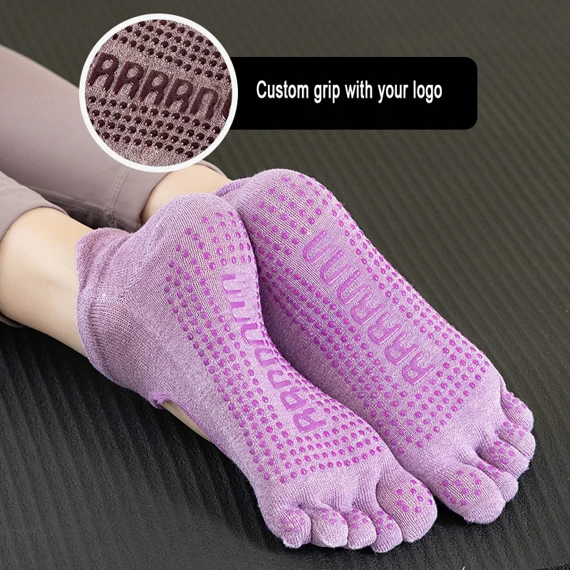 Custom man ladies yoga 5 toes non slip silicone indoor fitness pilates yoga sock