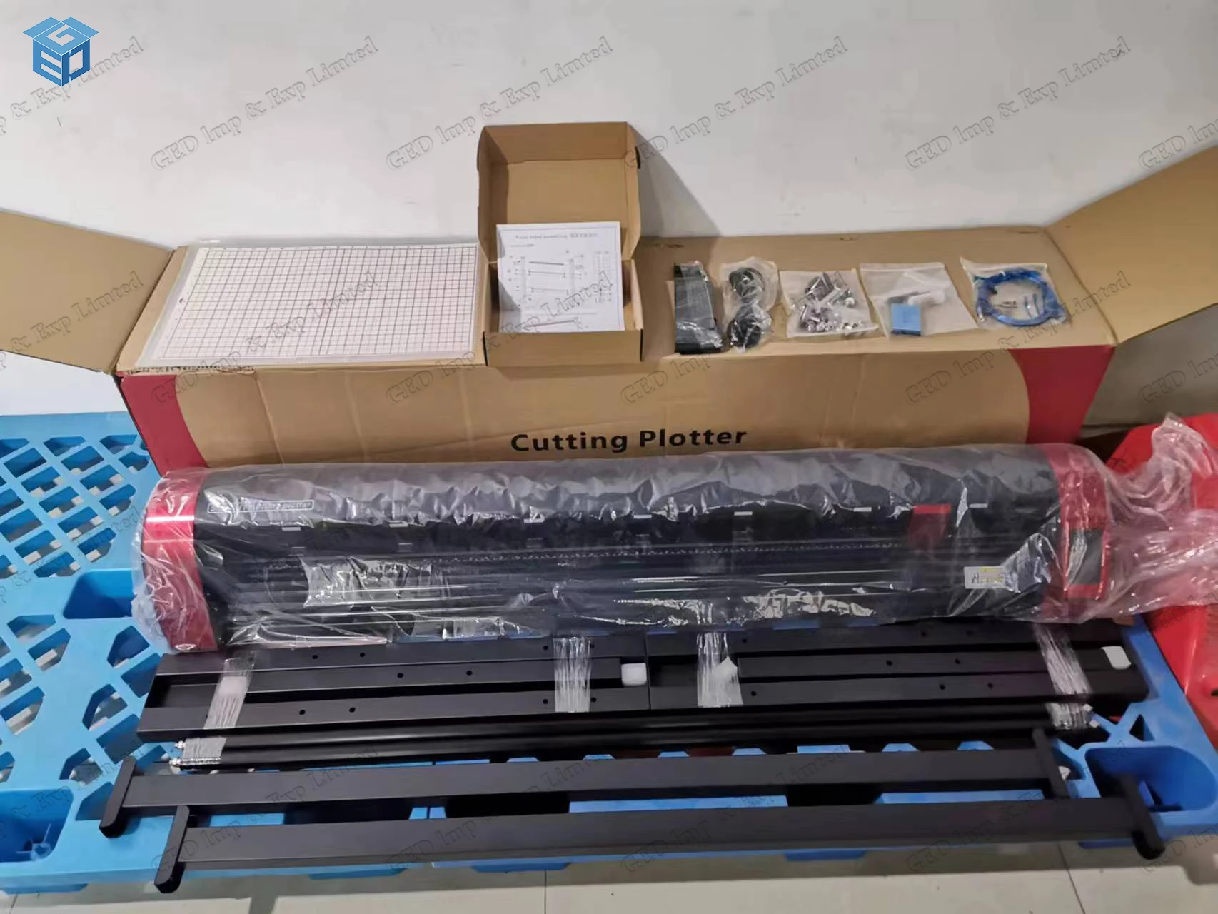 Guangzhou Skycut V48 Single Head Cutter Plotter With Signmaster Vinyl Sticker Label 1350mm V24 V60 Cutting Plotter