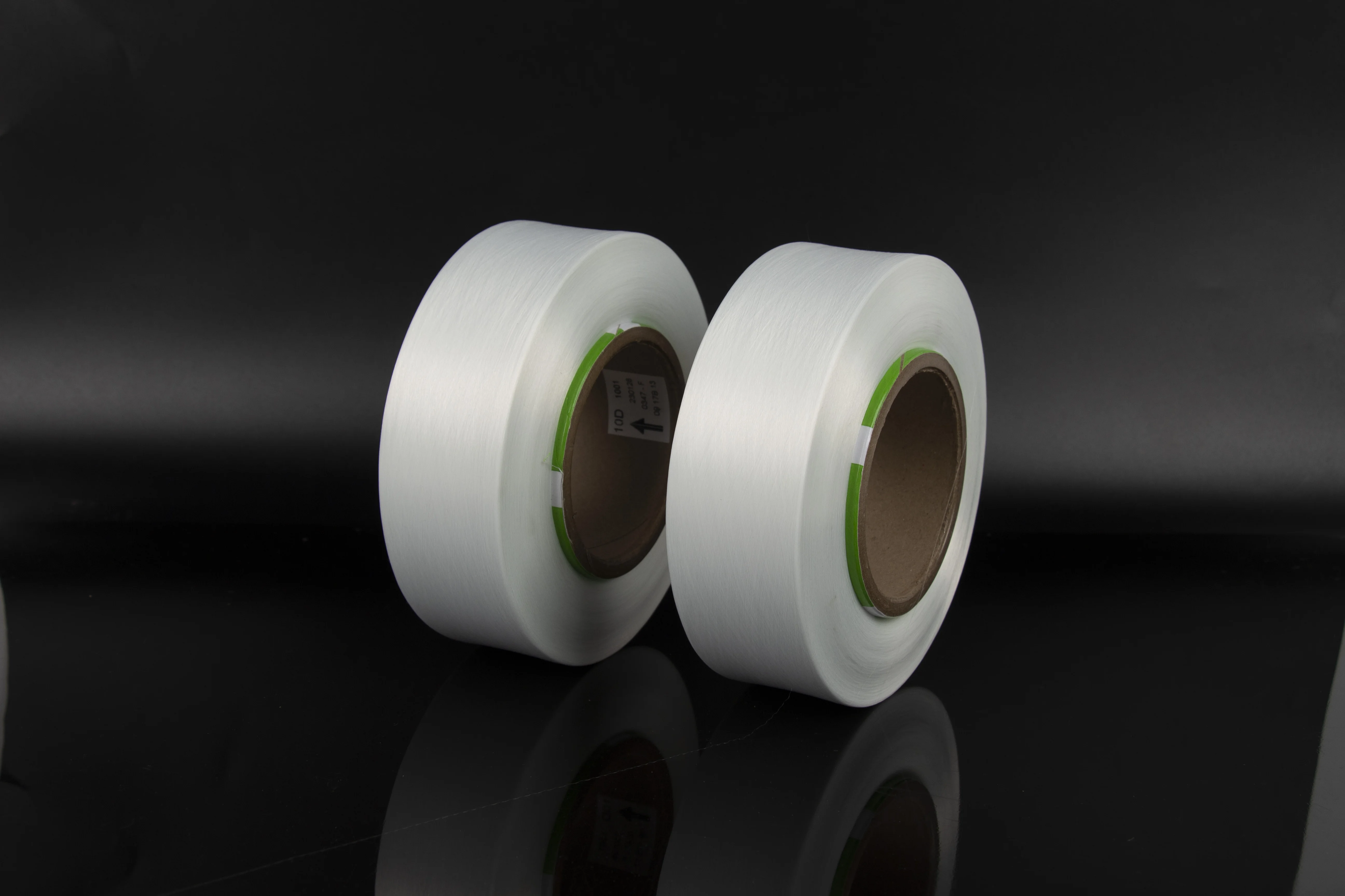 The factory sells Raw spandex Grade AA 10D for air covered yarn socks