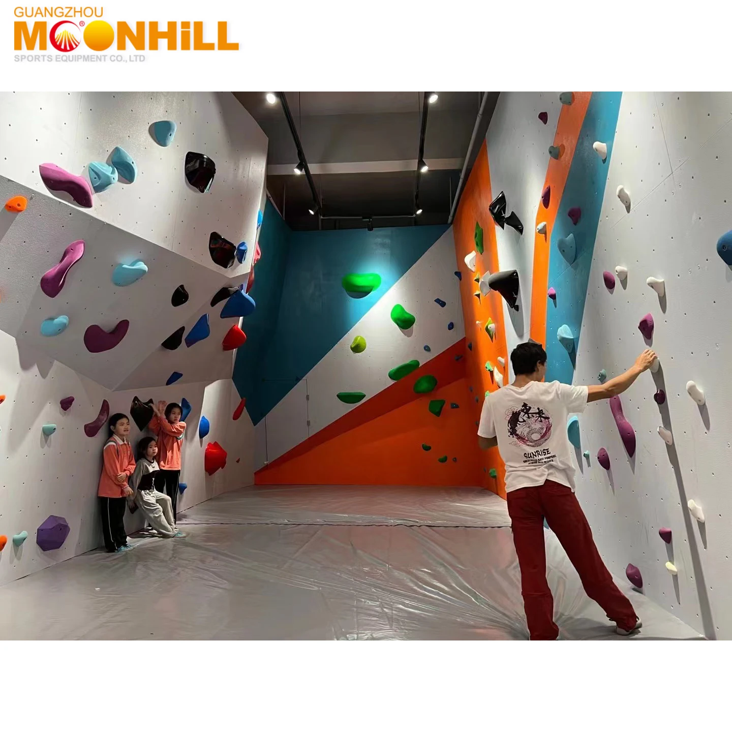 The popular Climbing Wall factory specializes in making climbing walls