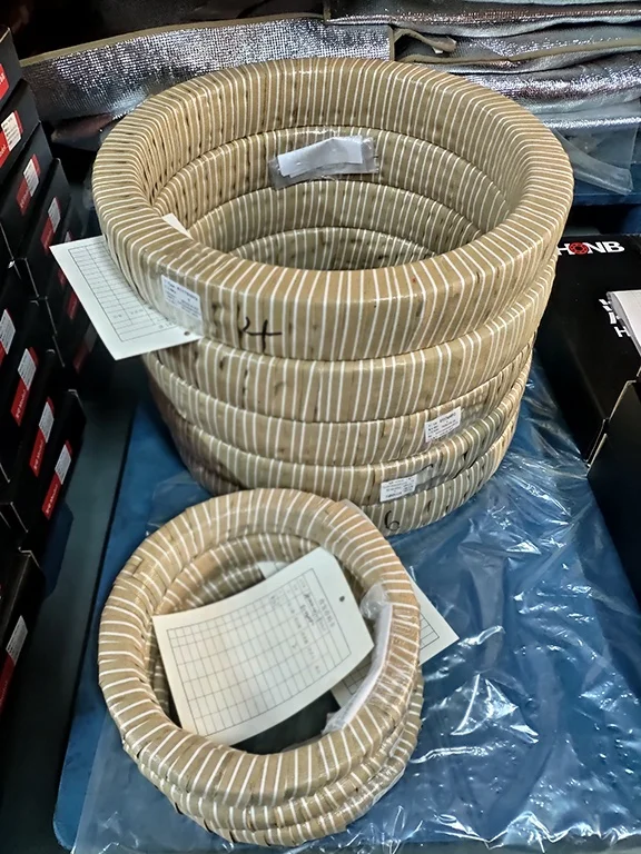 YRTS395  Hydrostatic Bearing Rotary Table  Axial and Radial Load China YRT turntable bearings