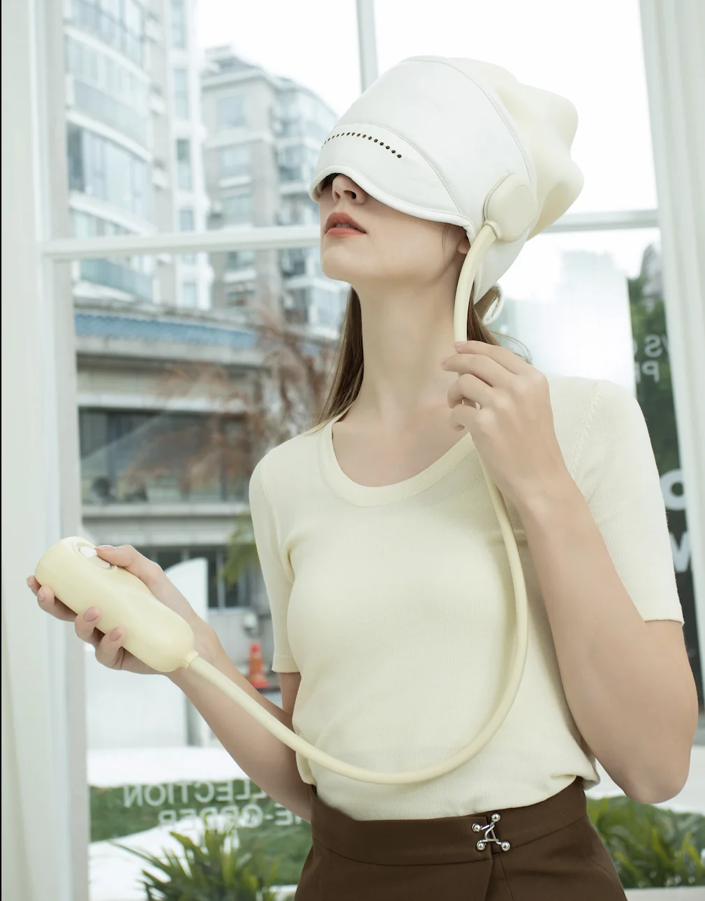 Electric Handle Battery Operated Scalp Muscle Relaxant and Head Massager