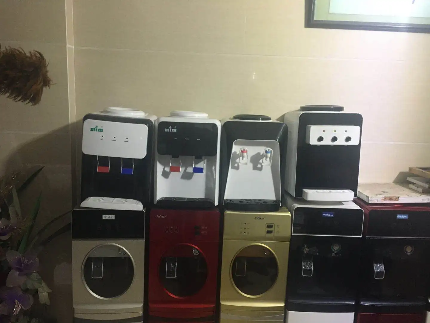 Instant Hot Water Dispenser Hot Warm and Cold Mini Desktop Water Filter Cooler Dispenser