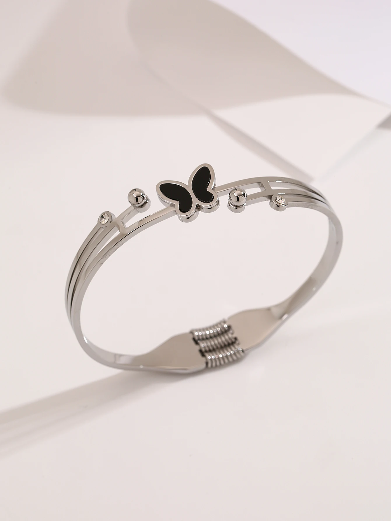 2024 New Design Gold Plated Stainless Steel Butterfly Bangle Fashion Jewelry Bracelet for Women