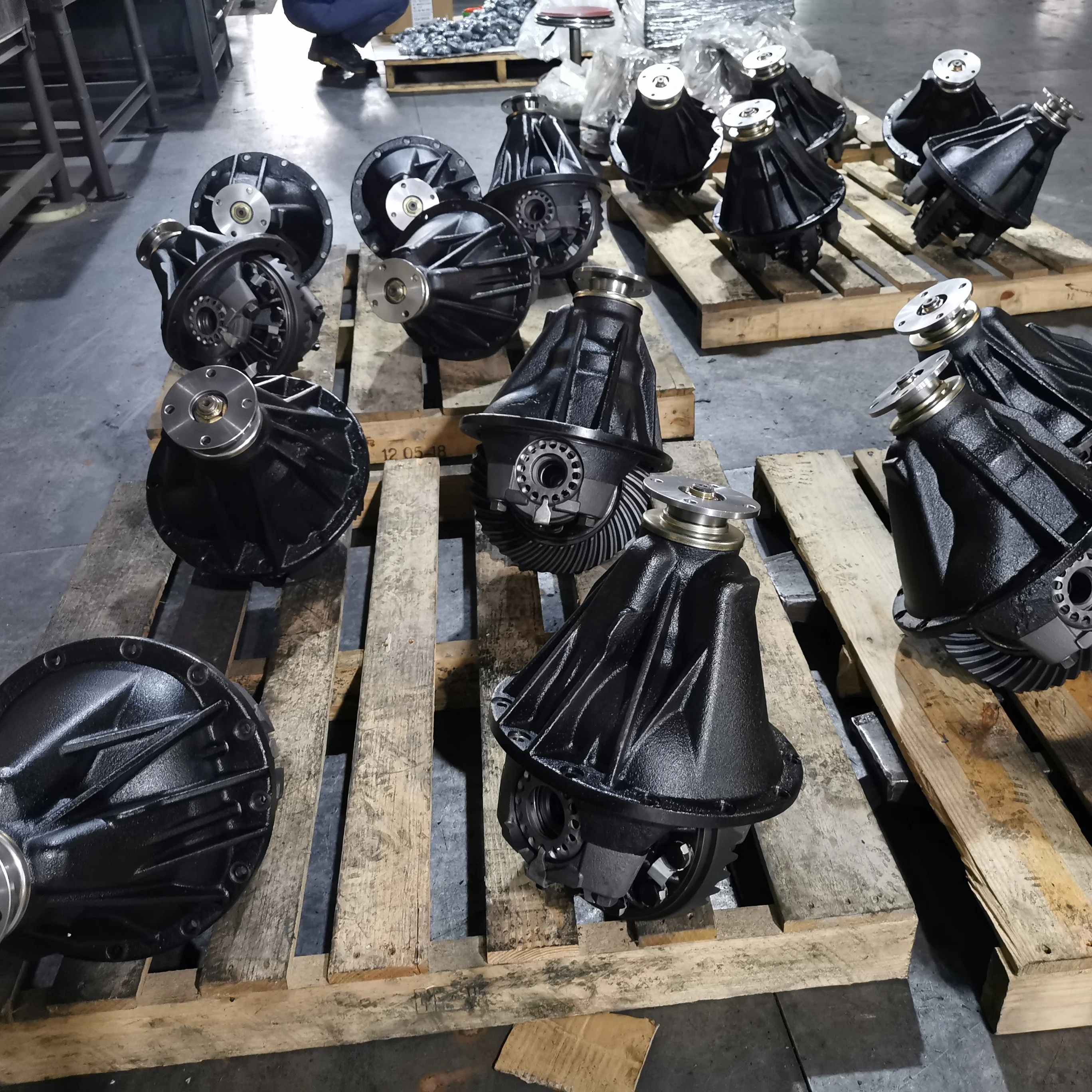 4111036661 rear differential 5.625 fit for Toyota coaster bus BB42, BZB40,50, HZB50, XZB50