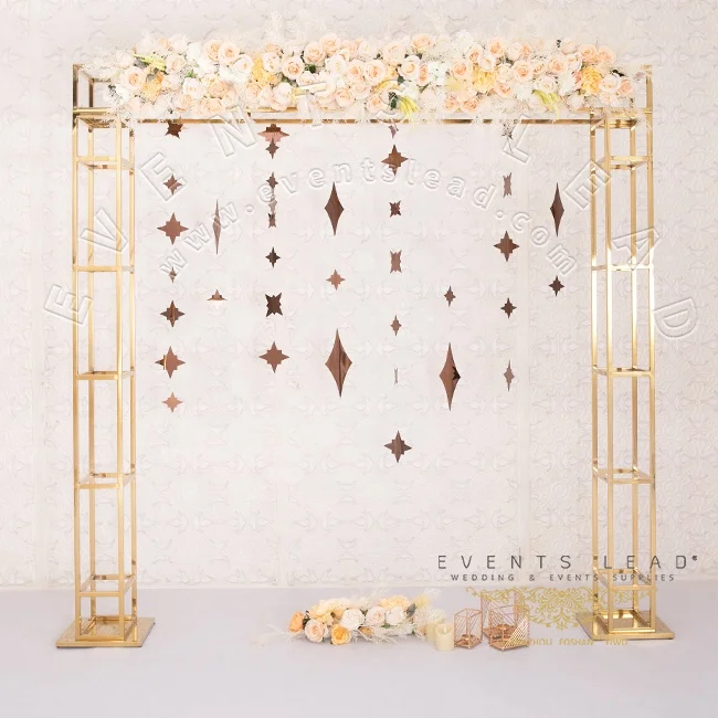 Блестящая золотистая нержавеющая сталь Горячая рекомендую металлическую цветочную арку для свадьбы