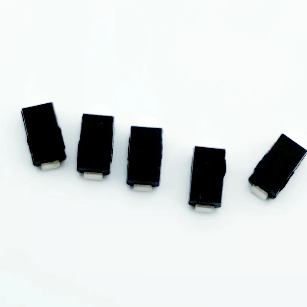 Выпрямительный диод 1N4007W A7 SOD-123 1206