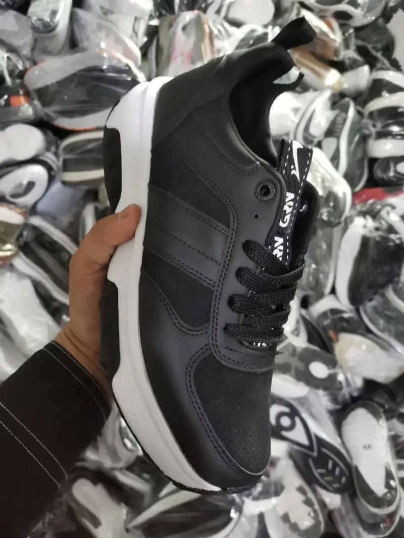 whole sale shoes made in china cheap bulk  mix stock sports Shoes