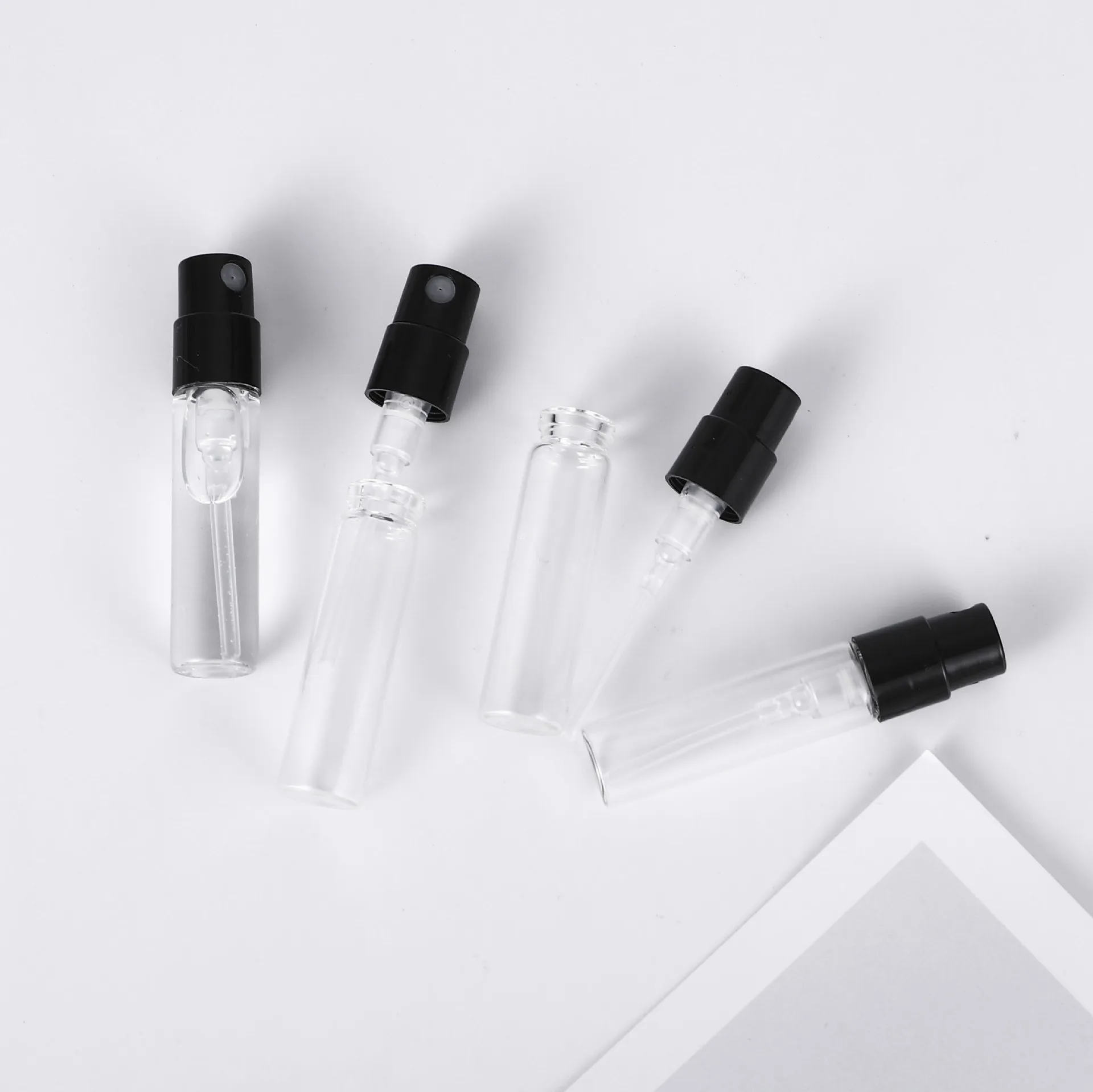 2ML Black White Mini Size Popular Style Empty Glass Sample Fragrance Perfume Tester Bottle
