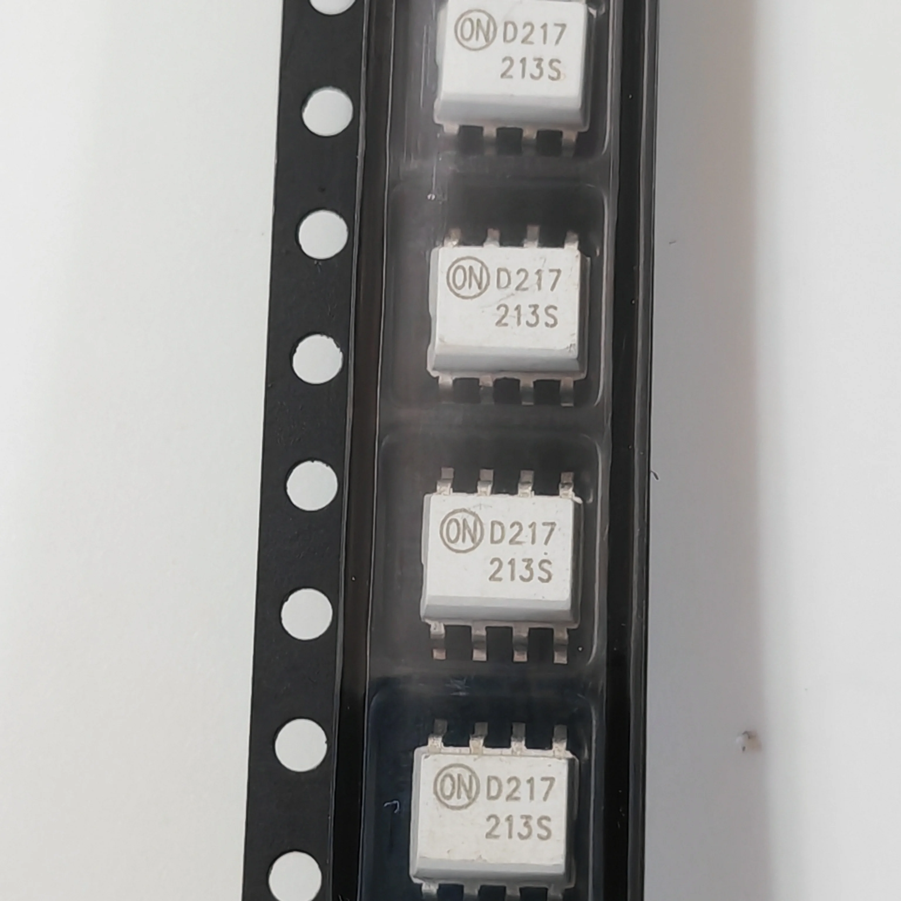 Original MOCD217 SMD DIP Optocoupler chip  IC MOCD217R2M