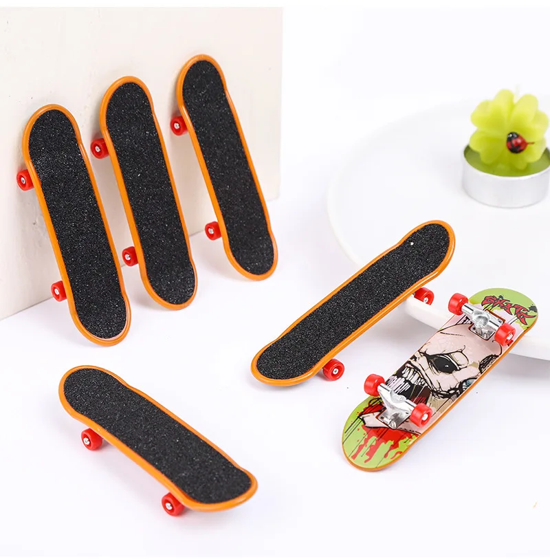 Multicolor Frosted Finger Board Skateboard Toys Alloy Mini Finger Skateboard Fidget Toys for Kids Adult Decompression